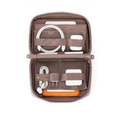 Arlo Tech Organizer In Dune, Large 11 Arlo Tech Organizer In Dune, Large -Rimowa Sale 365 Arlo Dune L 1299