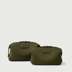 Hunter Toiletry Bag In Dark Moss, Small -Rimowa Sale 365 Hunter DarkMoss Group 0157 EDEAE8