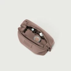 Hunter Toiletry Bag In Dune, Small -Rimowa Sale 365 Hunter Dune S 1466 EDEAE8