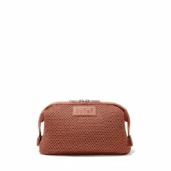 Hunter Toiletry Bag In Warm Dust Air Mesh, Large -Rimowa Sale 365 Hunter L Warm Dust Front FFFFFF