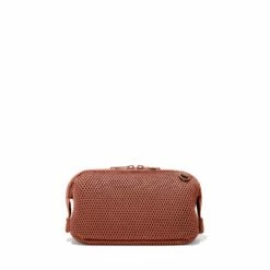 Hunter Toiletry Bag In Warm Dust Air Mesh, Small -Rimowa Sale 365 Hunter S Warm Dust Back FFFFFF