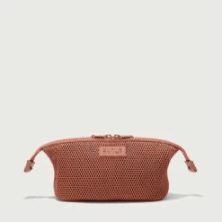 Hunter Toiletry Bag In Warm Dust Air Mesh, Small -Rimowa Sale 365 Hunter S Warm Dust Front Unsnappedcopy EDEAE8