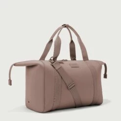 Landon Carryall In Dune, Extra Large 23 Landon Carryall In Dune, Extra Large -Rimowa Sale 365 Landon Dune XL 0403 EDEAE8