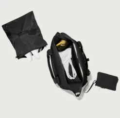 Landon Carryall In Onyx Air Mesh, Medium 27 Landon Carryall In Onyx Air Mesh, Medium -Rimowa Sale 365 Landon M Onyx Aerialcopy EDEAE8