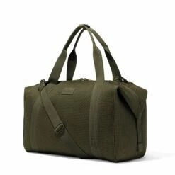 Landon Carryall In Dark Moss Air Mesh, Extra Large 29 Landon Carryall In Dark Moss Air Mesh, Extra Large -Rimowa Sale 365 Landon XL Dark Moss FFFFFF