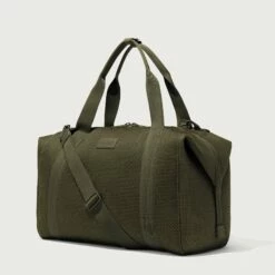 Landon Carryall In Dark Moss Air Mesh, Extra Large 22 Landon Carryall In Dark Moss Air Mesh, Extra Large -Rimowa Sale 365 Landon XL Dark Moss copy EDEAE8